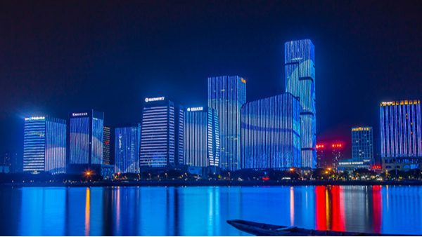 ¥����������led�ƾ߶�����ЩҪ����������