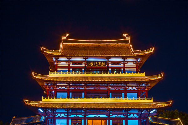 ¥��ҹ����������