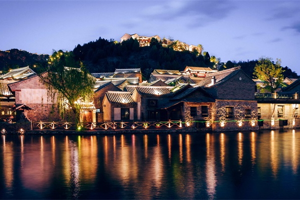 ��ɫС�����˸��