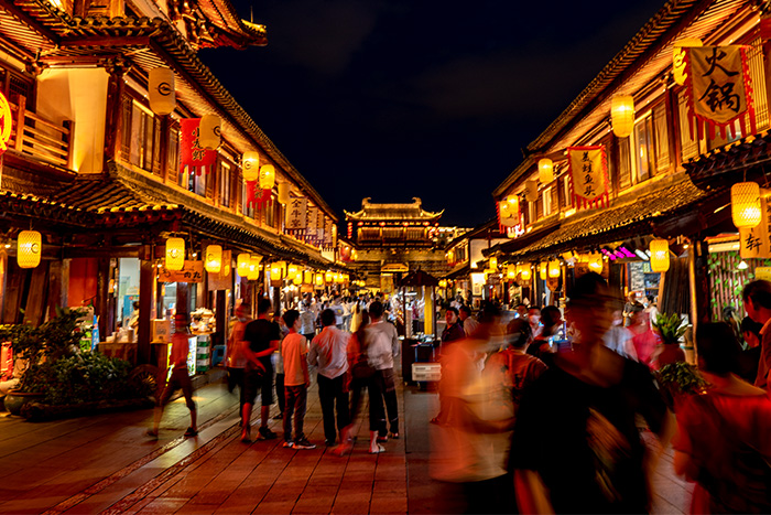 �� ��������˸�� ���˶�����ҹ�δ��г�����������