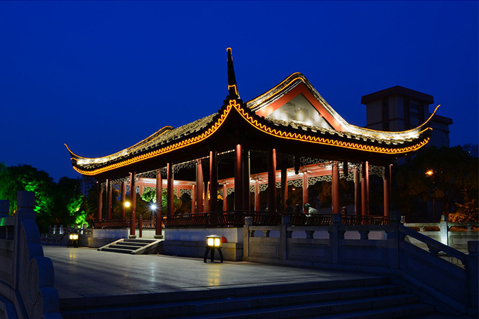 ��ͤ������˾