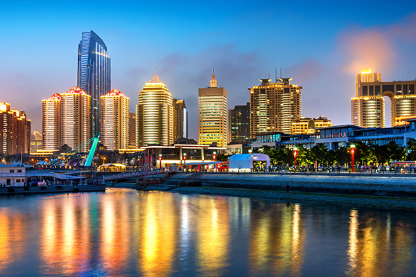 ҹ������˸�����