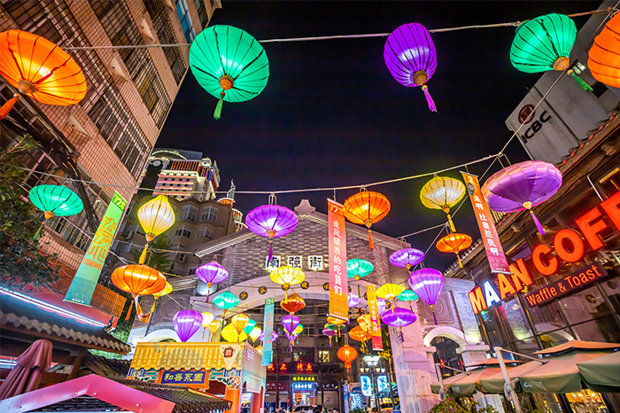 �ֵ�ҹ������