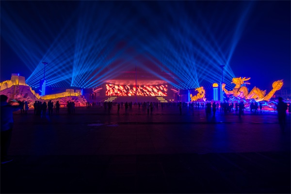 ���۵���˸��