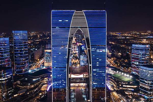 ����˸�����