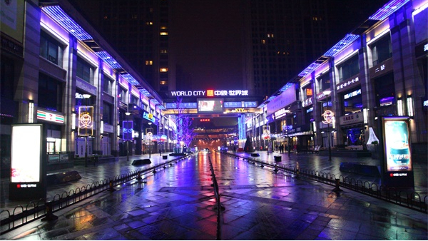 ����㳡��������Ӱ���Ŷ���ľ�������