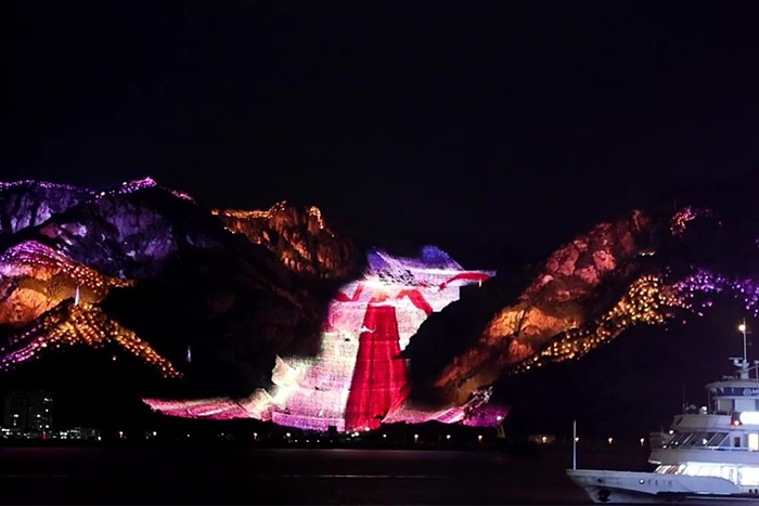 ɽ��ҹ����������