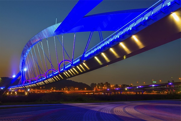 ��������ҹ������ʹ�����������