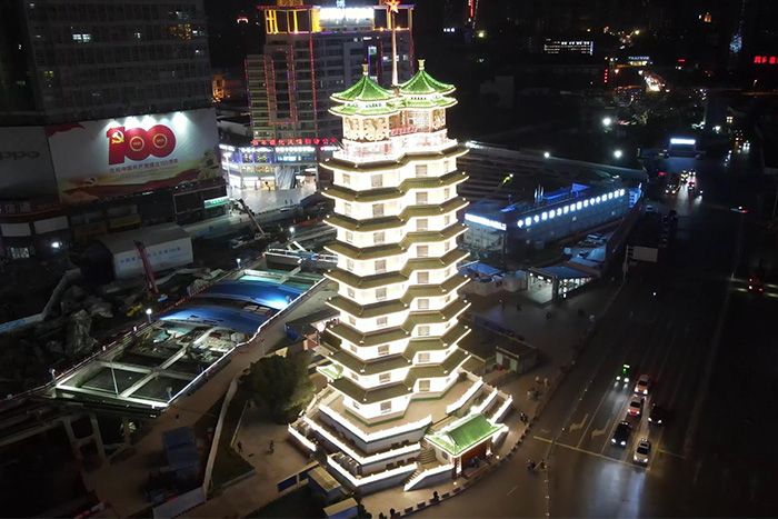 ֣�ݶ������ر����˸��