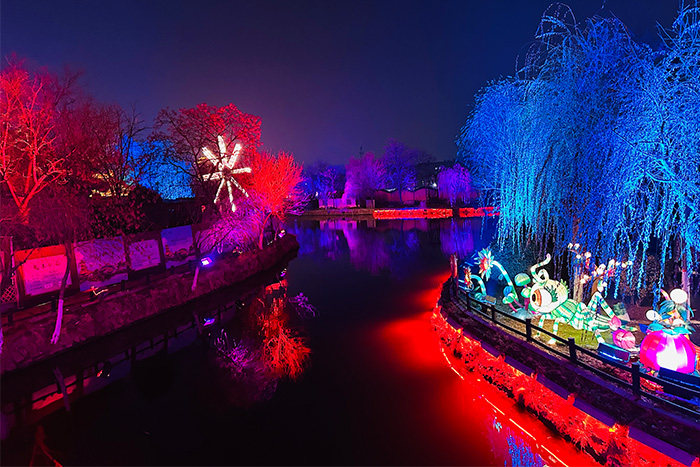 ��������˸������