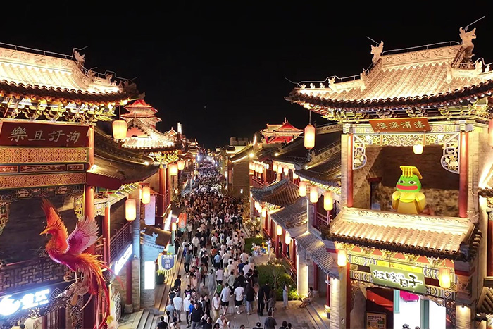 ���޽�ҹ������˸��