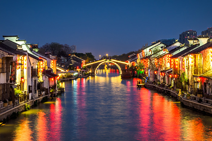 ����ҹ��ˮ����������