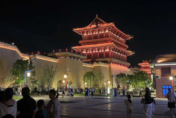 ��������˸����˾