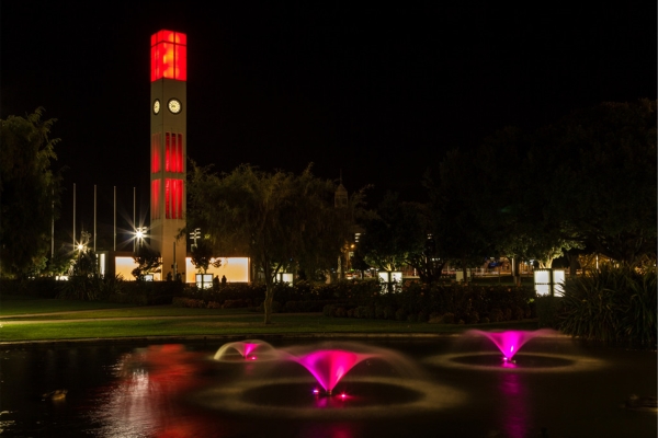 ����㳡ҹ�������ܹ�����ʱ����ɫ