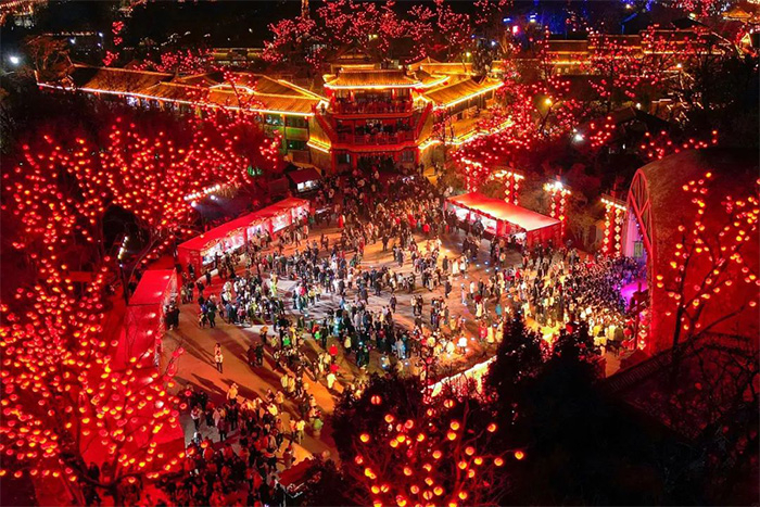 ���������ǵ���˸��