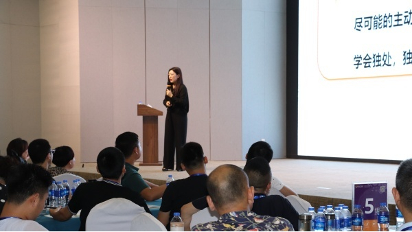 ��8ͷ�����������˾������������������Ѷ173���ͼ�ำ��