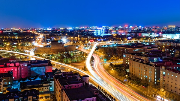 ��������������������Щע��������������