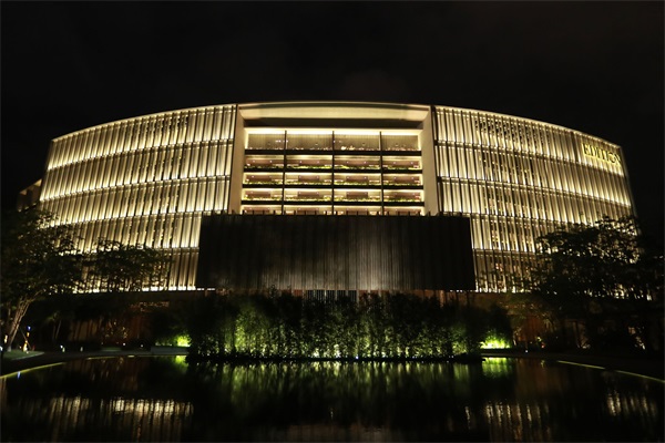 �����޽�ҹ���ƹ�