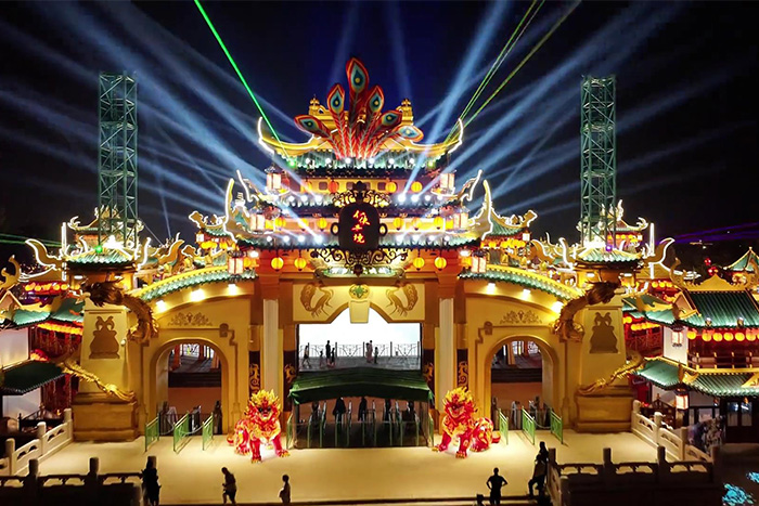 ��������˸������