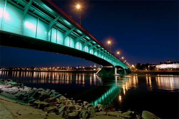 �ƹ��������