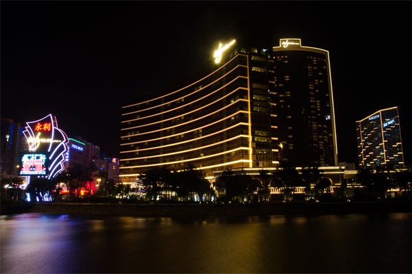 ����¥������