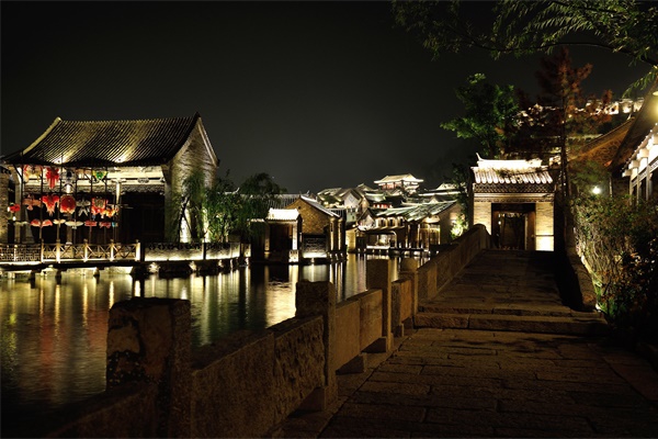 С��ҹ������