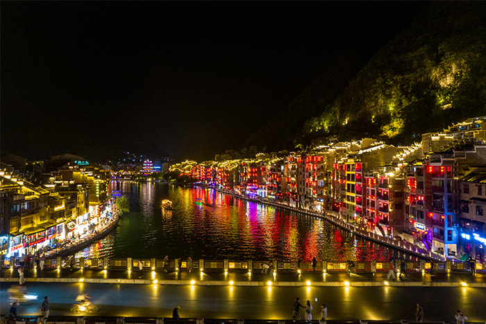 ����ҹ����������