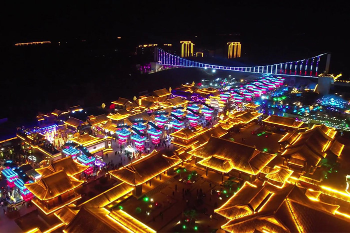 ����ҹ�ε���˸������