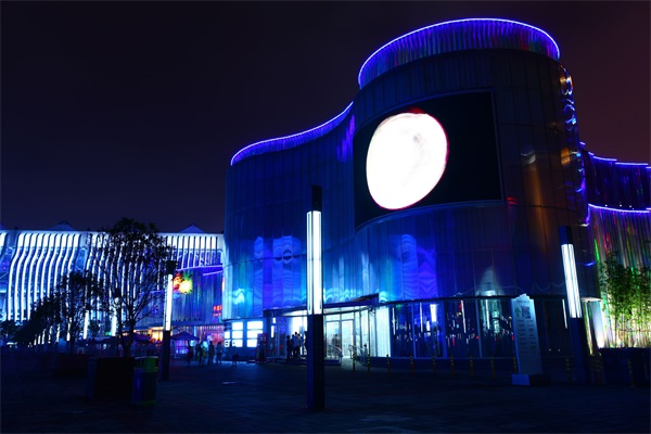 �������˸����˾