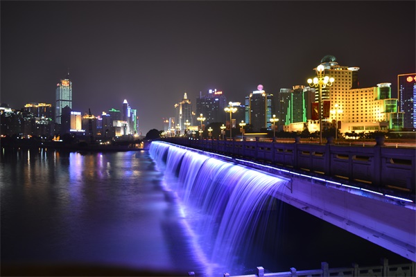 ��������ʩ��Ӧ��ע�ص�����