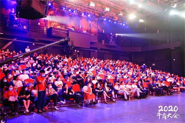 �佱��ʽ�α����һ��