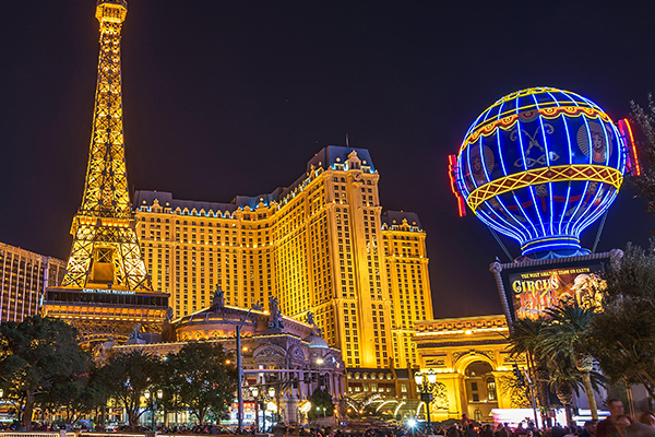 ¥������