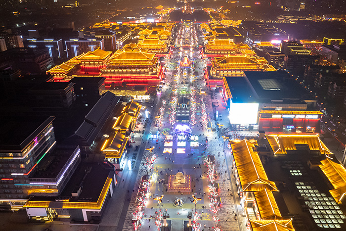 ����ҹ�ε���˸��