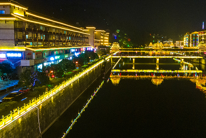 ����ҹ����������