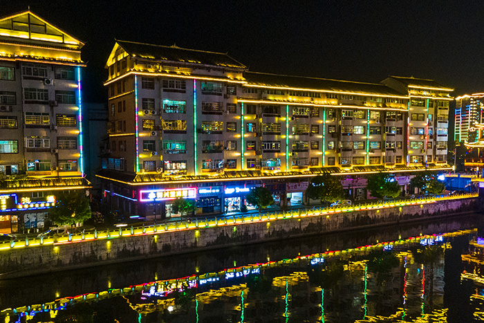 �����޽���ǽ����