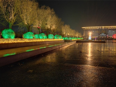 �㳡�������̹�˾-�к϶�����������