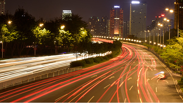 ����ֵ��������������ǵ�һ��ƽ������