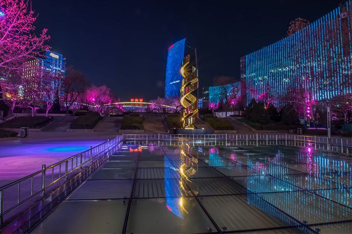 ҹ������˸��