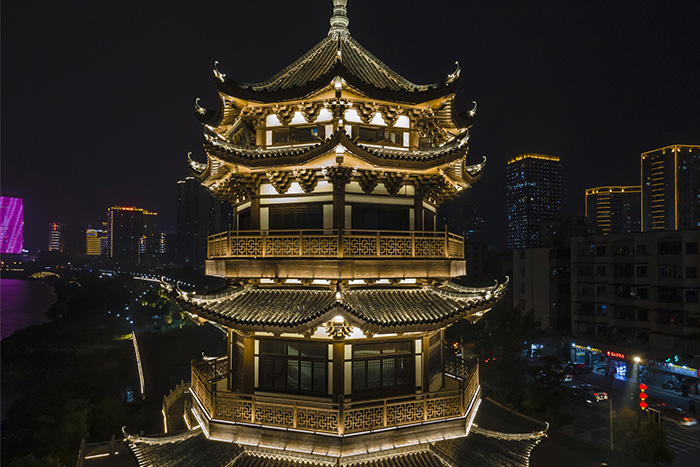 �ر��޽�����