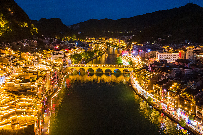 ���������������������ҵ����������������������