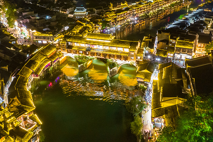 ���������������